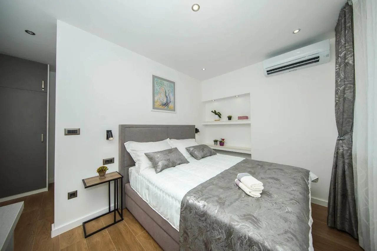 스플리트 Sunrise View Balcony 아파트